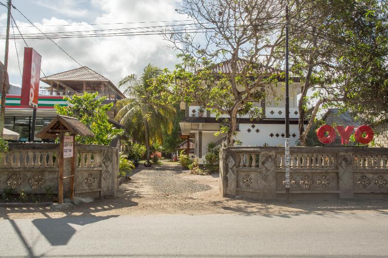 Oyo 1895 Lamancha Homestay Kuta (Lombok) Exterior foto